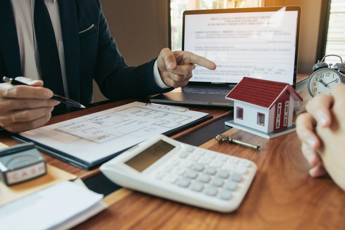 Estimation local commercial : les clés pour déterminer le prix de vente vide ou en location