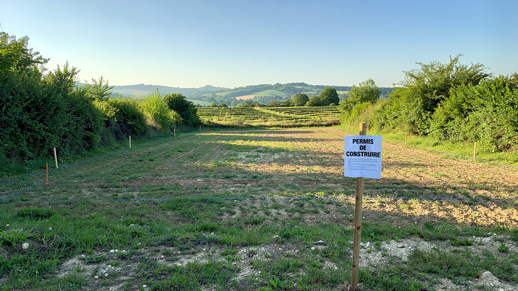 PLU, certificat et viabilisation : comment rendre un terrain constructible